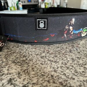2Pood Mandalorian 4” weightlifting belt NWT large